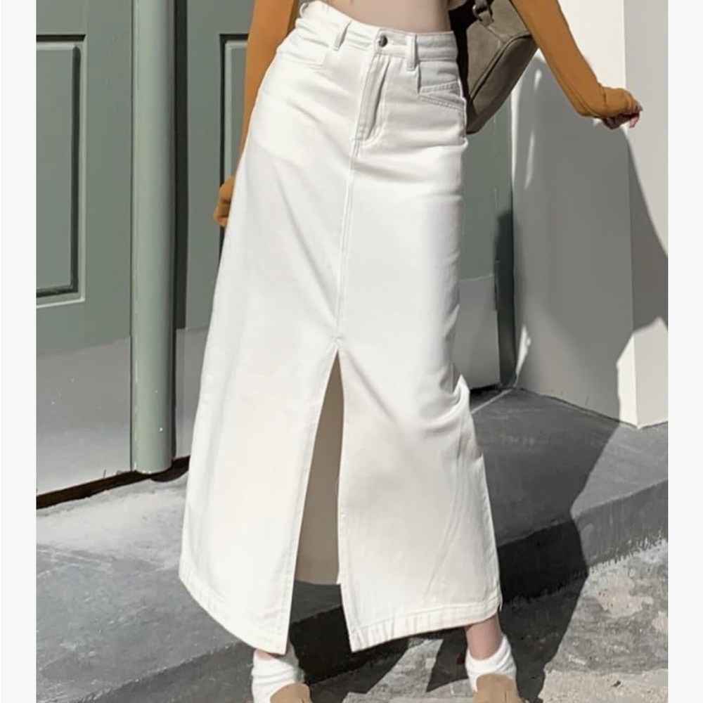 Rachel White Zippered Skirt